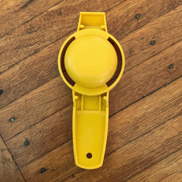 Tupperware Kitchen Vintagetupperware Yolksters Egg Separator In